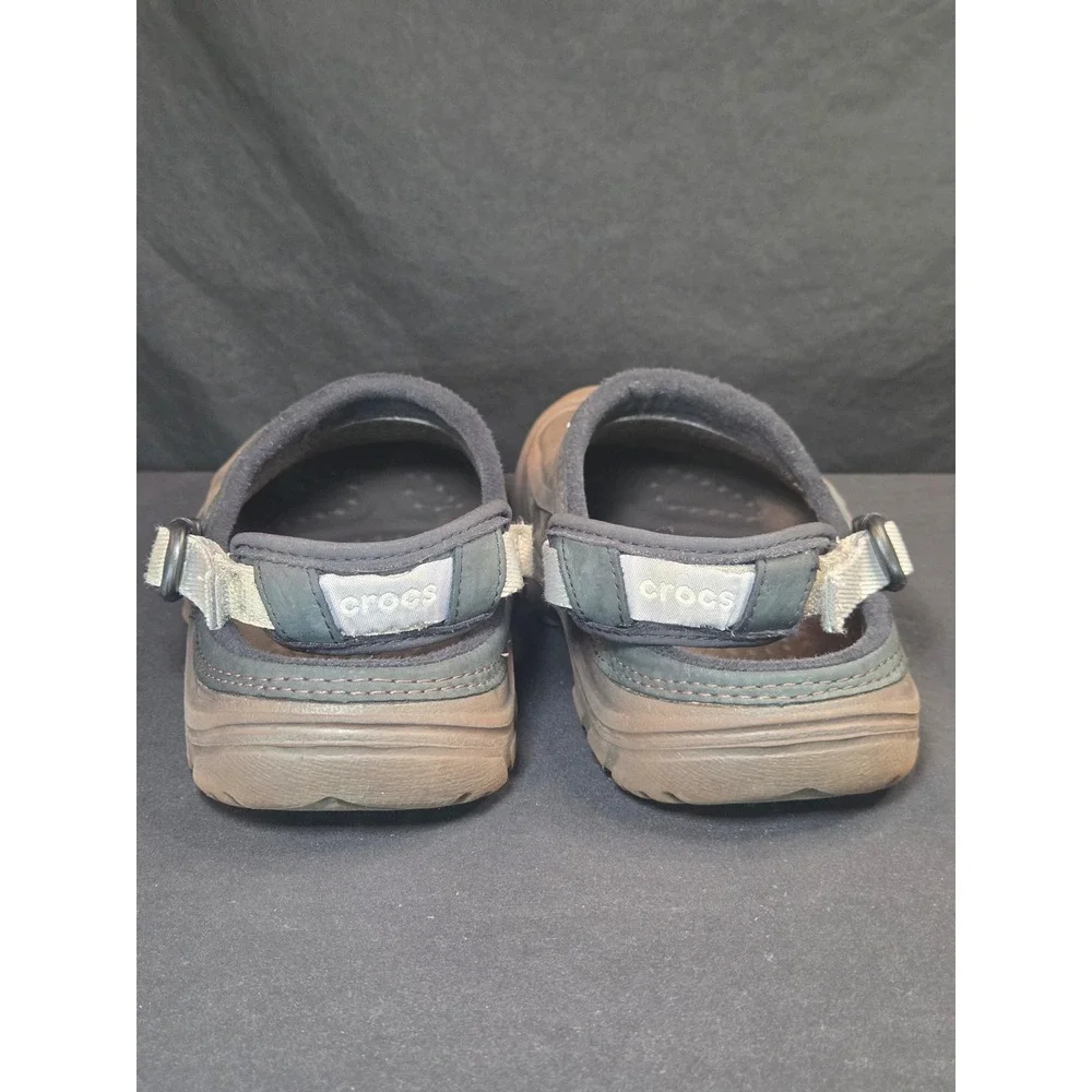 Crocs Yukon Sport Brown Khaki Leather Trim Clogs Mens 8 Women 10 Outdoor Sandals